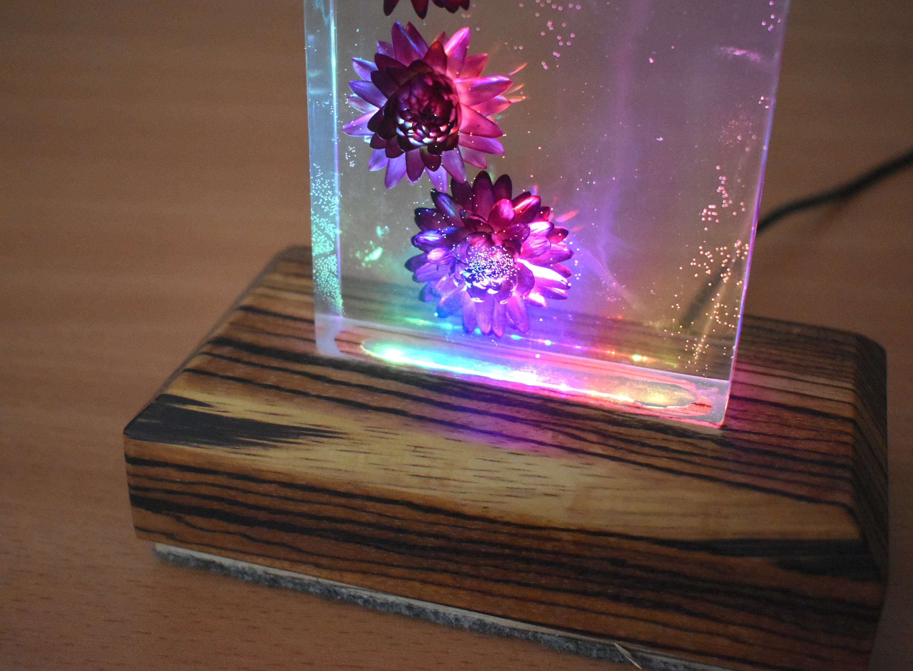 Helichrysum touch led night light epoxy resin decor bouquet Etsy