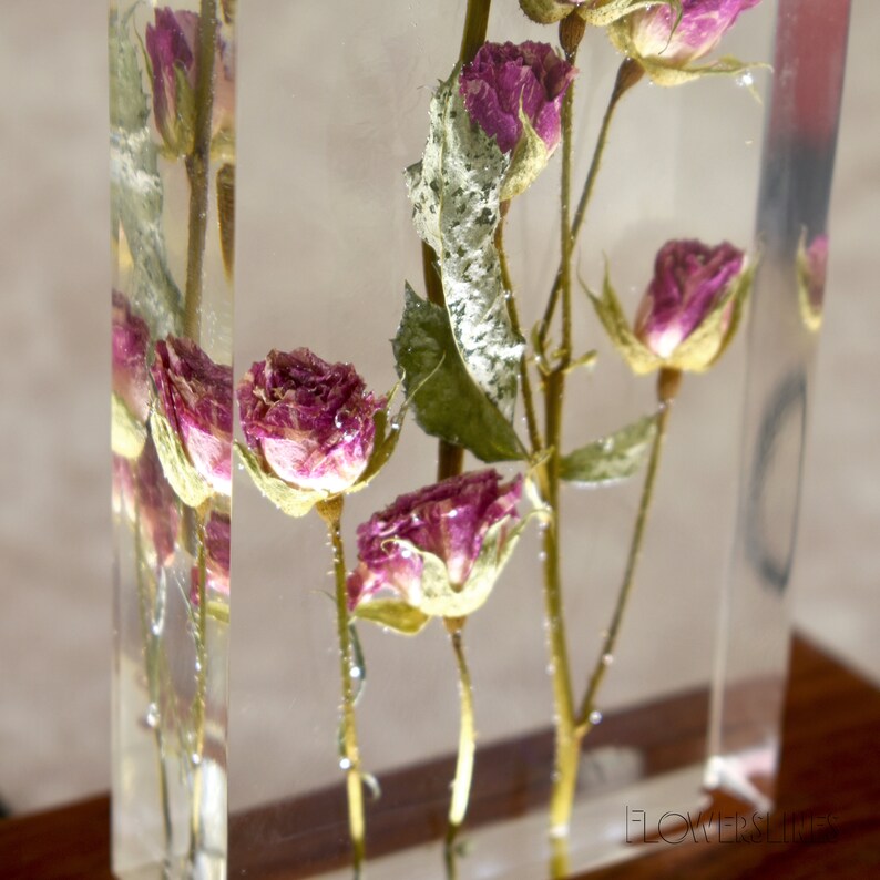 Red Roses in Epoxy Resin Decor Bouquet Bubingo Wood Base Etsy