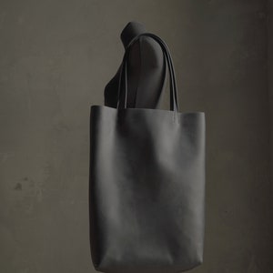 Leather tote bag Black leather bag Shoulder bag image 2