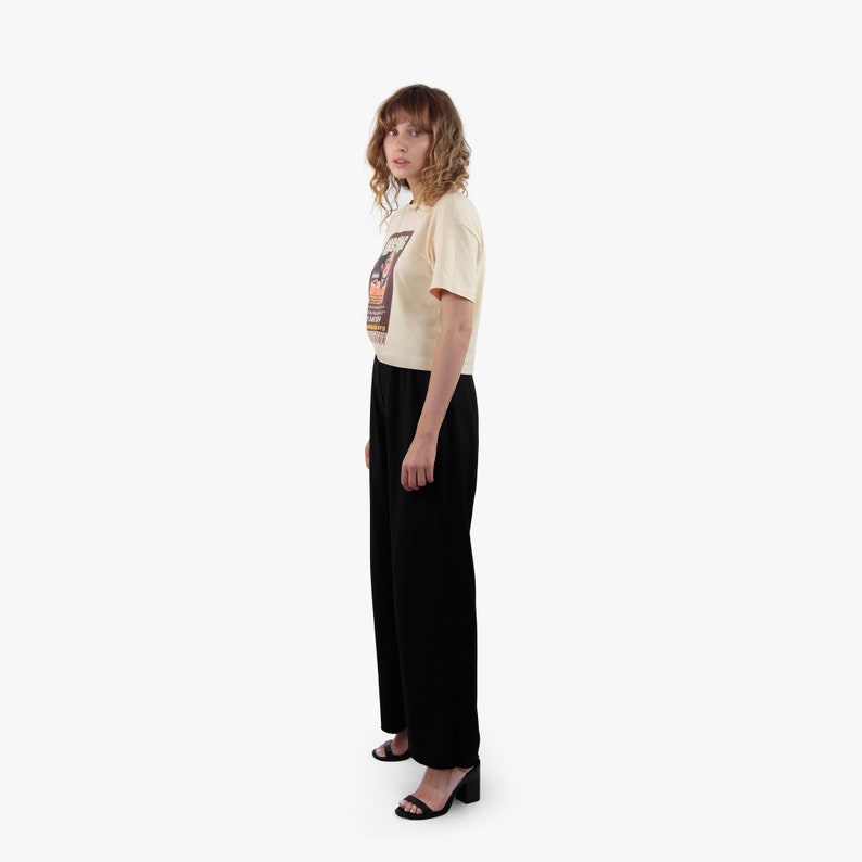 Beige cropped t-shirt with print Missing Panchen Lama