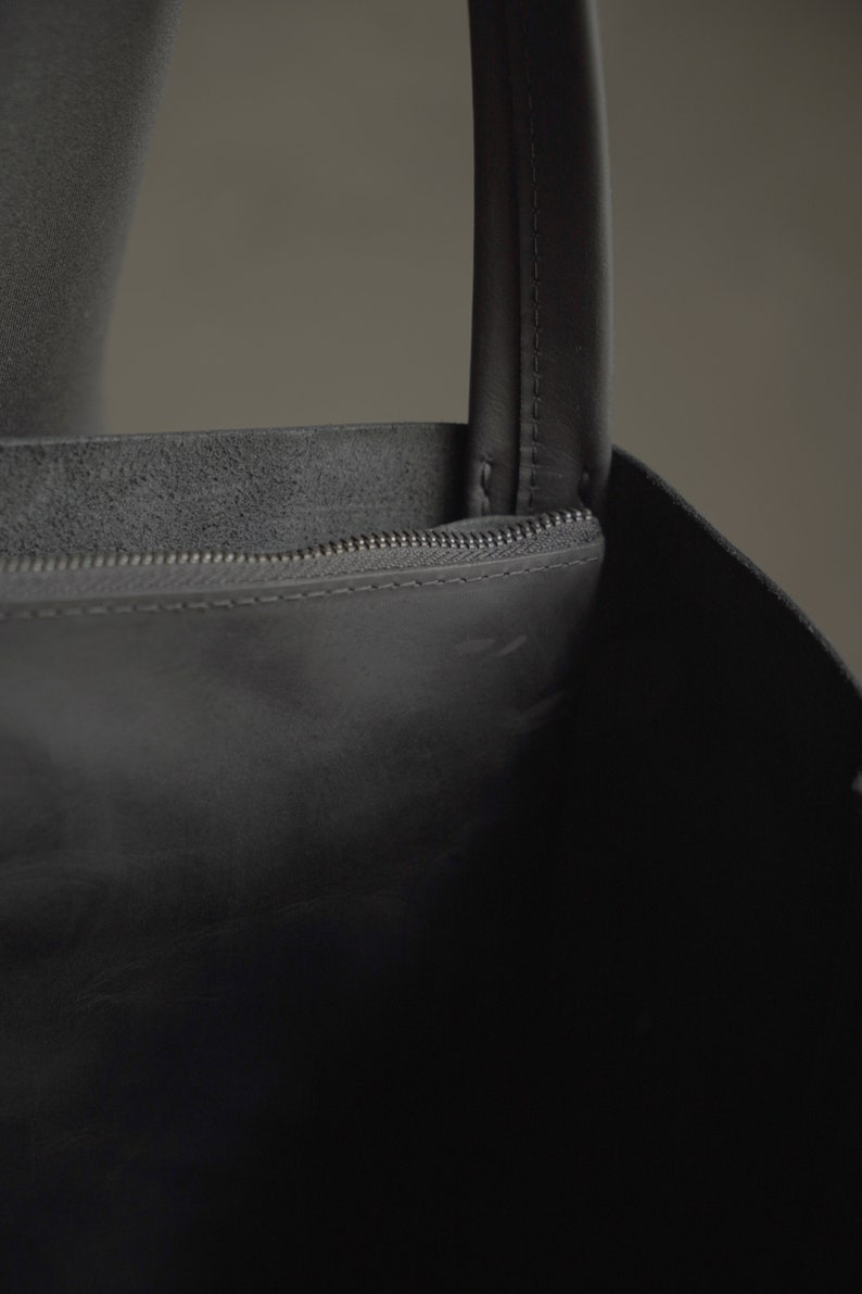 Leather tote bag Black leather bag Shoulder bag image 3