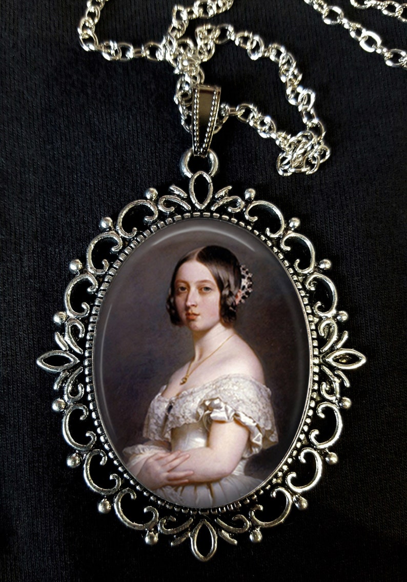Queen Victoria Large Antique Silver Pendant Necklace Portrait Etsy