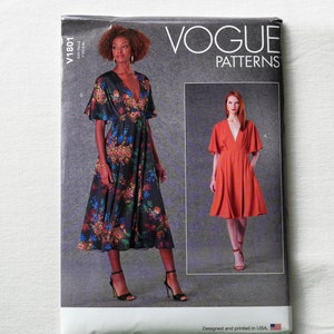 Very loose fitting dress dress Pattern. Vogue 1801, Size YSM-SML-MED