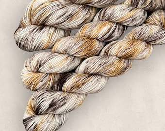 4 Ply or DK Yarn 100g or 50g Skein Hand Dyed Wool Mocha Swirl Super Wash 75/25 Merino Nylon Knitting Crochet Socks Hats Mitts Garments
