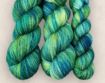 DK Yarn 100g or 50g Hand Dyed Super Wash Merino Wool Nylon Skein Sea Grass Green Blue Gold Crochet Knitting Craft