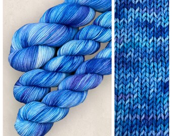 4 Ply Yarn Hand Dyed 100g or 50g Skein Hydrangea Blue Lilac Variegated Knitting Crochet Craft