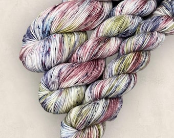 4 Ply Sock Yarn 100g or 50g Skein Hand Dyed Wool Antique Rose Super Wash 75/25 Merino Nylon Sock Knitting Crochet Hats Mitts Garments