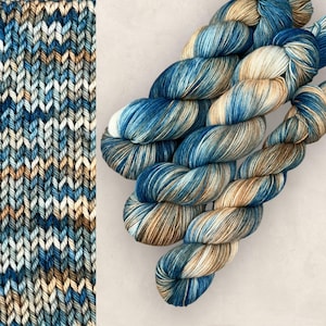 4 fils/fil à chaussettes teint à la main 100 g ou 50 g peau d'indigo bleu gris beige SW laine mérinos nylon teinture tricot au crochet
