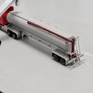 N Scale Feed Trailer - 2 versions - 3D Resin Kit