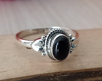 Boho ring , Handmade silver Bohemian Ring , Black onyx Silver ring , 925 sterling silver ring , black stone ring ,silver ring, Jewelry