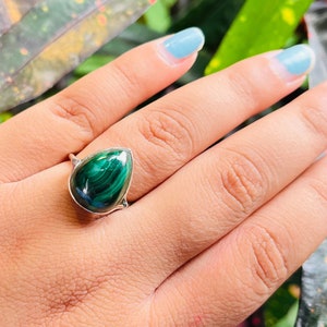 Boho Ring, Natural Malachite stone silver ring , Handmade  ring , natural gemstone ring , bezel silver ring , green stone ring , gift item ,