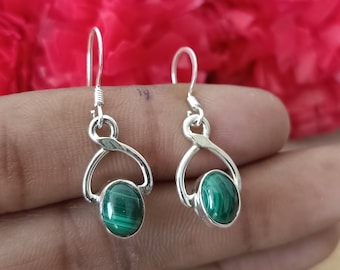 Malachite sterling silver earring, Malachite earring, dangle earrings, green earrings, sterling silver 925, oval shaped, gift for her