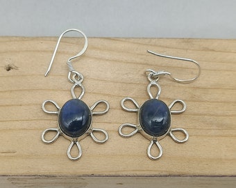 Labradorite sterling silver earring, Labradorite earring, dangle earrings, silver jewelry, sterling silver 925, oval shaped, gift for her