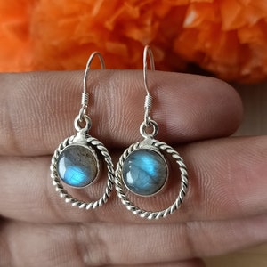 Labradorite sterling silver earring, Labradorite earring, dangle earrings, silver jewelry, sterling silver 925, round shaped, gift for her