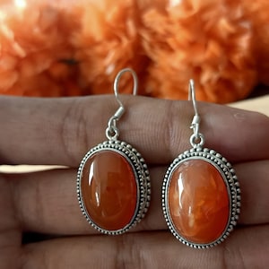 Carnelian sterling silver earring, Carnelian earring, dangle earrings, silver jewelry, Carnelian, sterling silver 925, oval shape, gift item