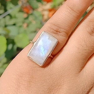 Rainbow moonstone ring ,unique Bohemian ring , Bluestone silver ring ,moonstone silver ring , blue flash ring , bezel ring ,tiny silver ring
