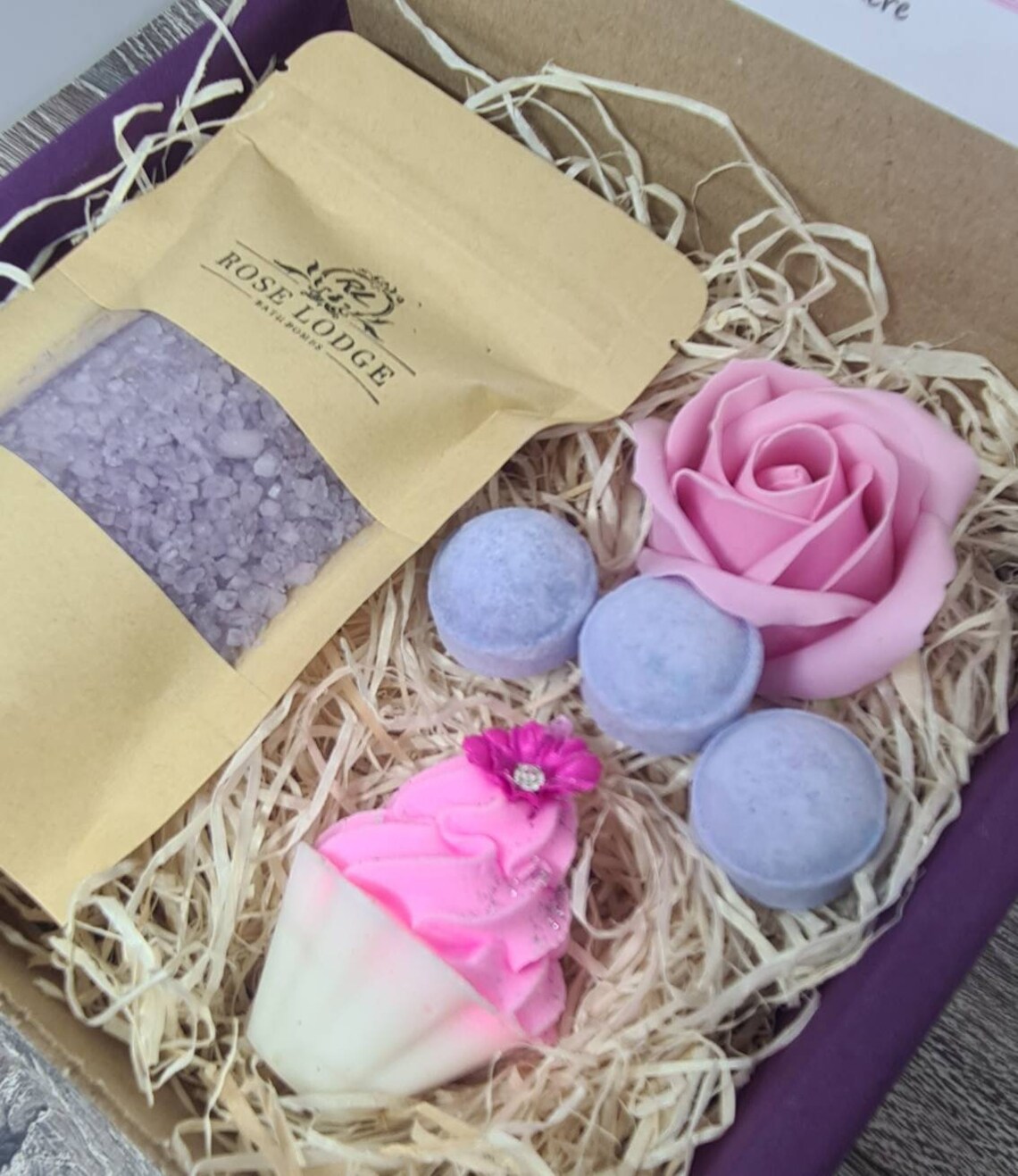 A Pampering Treat Bath Bomb Pamper Hamper Gift Set Box | Etsy