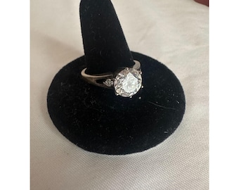 Anillo de compromiso estilo vintage en plata de ley talla 10