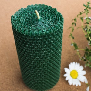 Pure Honeycomb Beeswax Candles. Handmade, handrolled. 100% beeswax image 3