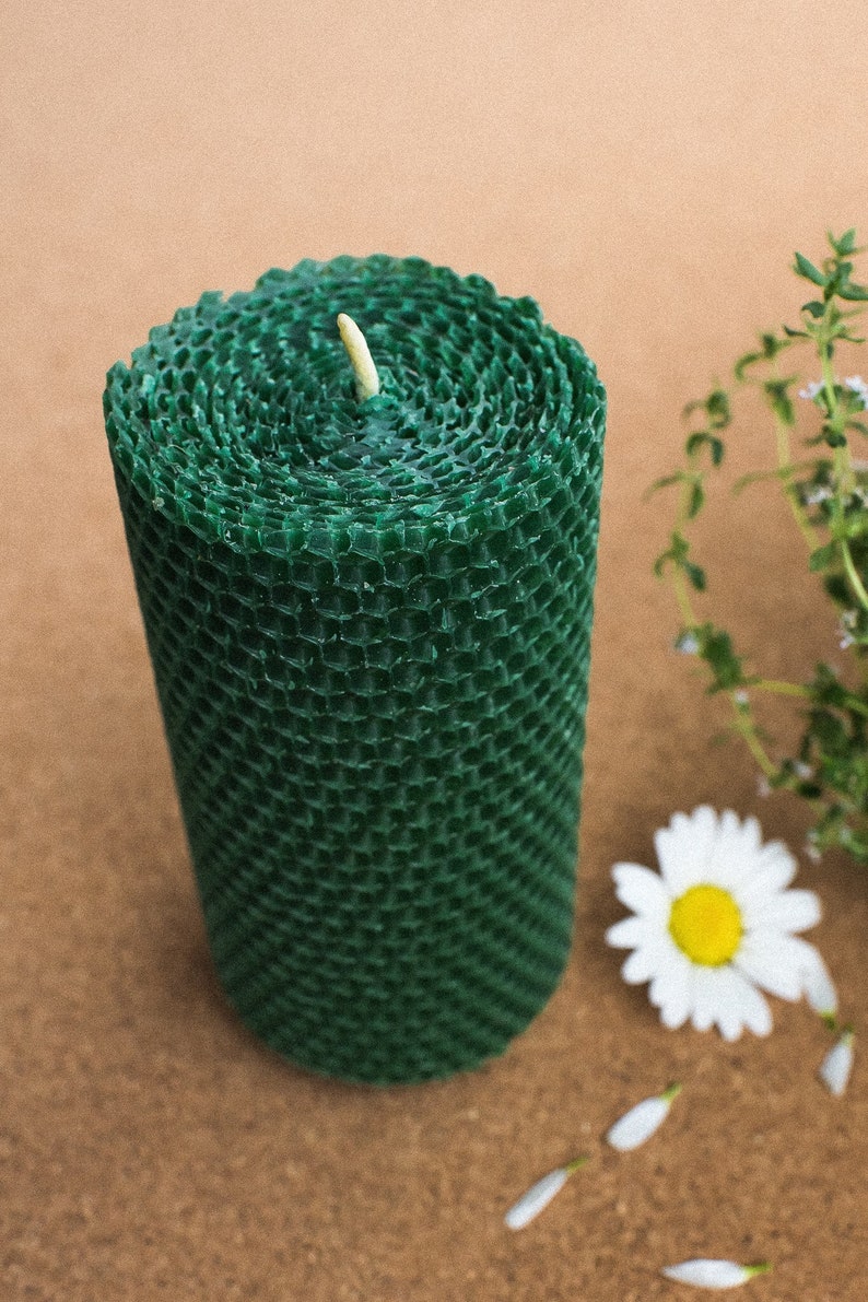 Pure Honeycomb Beeswax Candles. Handmade, handrolled. 100% beeswax image 3