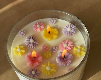 Daisy flower candle/soy candle/flower candle favor/house warming gift/ birthday gift/gift favor/Mothers day gift/Flower Doughbowl Candle