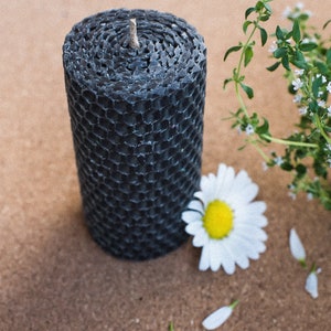 Pure Honeycomb Beeswax Candles. Handmade, handrolled. 100% beeswax image 5