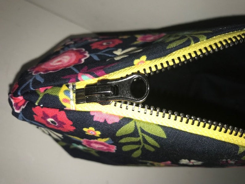 Floral Pedal Pouch