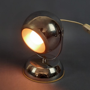 Adjustable Space Age Vintage 1970s Chrome Metal Eyeball Table Lamp