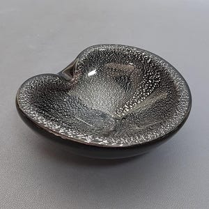 Formia Murano Glas Tafelaufsatz aus den 1960er Jahren – Lila Schale mit untergetauchtem Silber, Vintage italienisches modernistisches Design