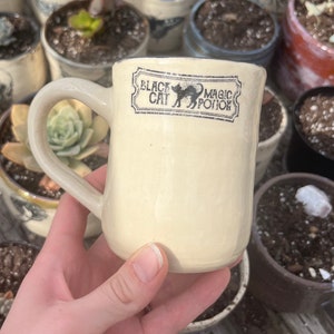 Black Cat Magic Potion Mug (10oz)