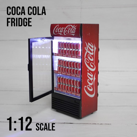 Handgefertigter 1:12 Miniatur Coca Cola Kühlschrank mit leichter