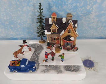 Plate-forme de présentation de Noël en mousse de polystyrène Village des neiges des Alpes de Caddington pour Lemax / Department 56 *Passez au niveau supérieur avec le minimalisme* - 035