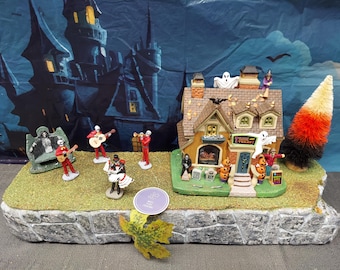 STYROFOAM Village Display Platform Halloween / Fall for Lemax / Department 56 Spooky town - 017
