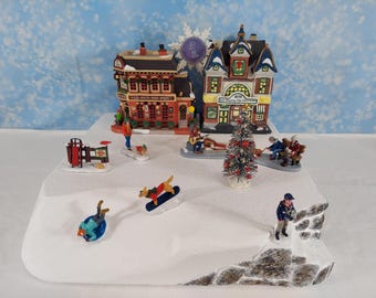 STYROFOAM Christmas Snow  Caddington Alpine Village Display Platform for Lemax / Department 56 *Level Up with Minimalism* HUGE piece- 038