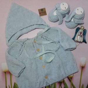 Baby Strickjacke, handgestrickte Babyjacke, Baby Geschenk, Strickmuster für Neugeborene, gestrickte Baby Outfit, Baby Strickjacke, Babyjacke