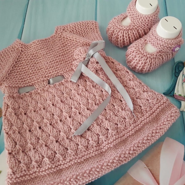 robe bébé, robe bébé tricotée à la main, cadeau bébé, tricot pour nouveau-né, tenue bébé tricotée, crochet bébé, robe bébé fille, polyvalente 6 tailles