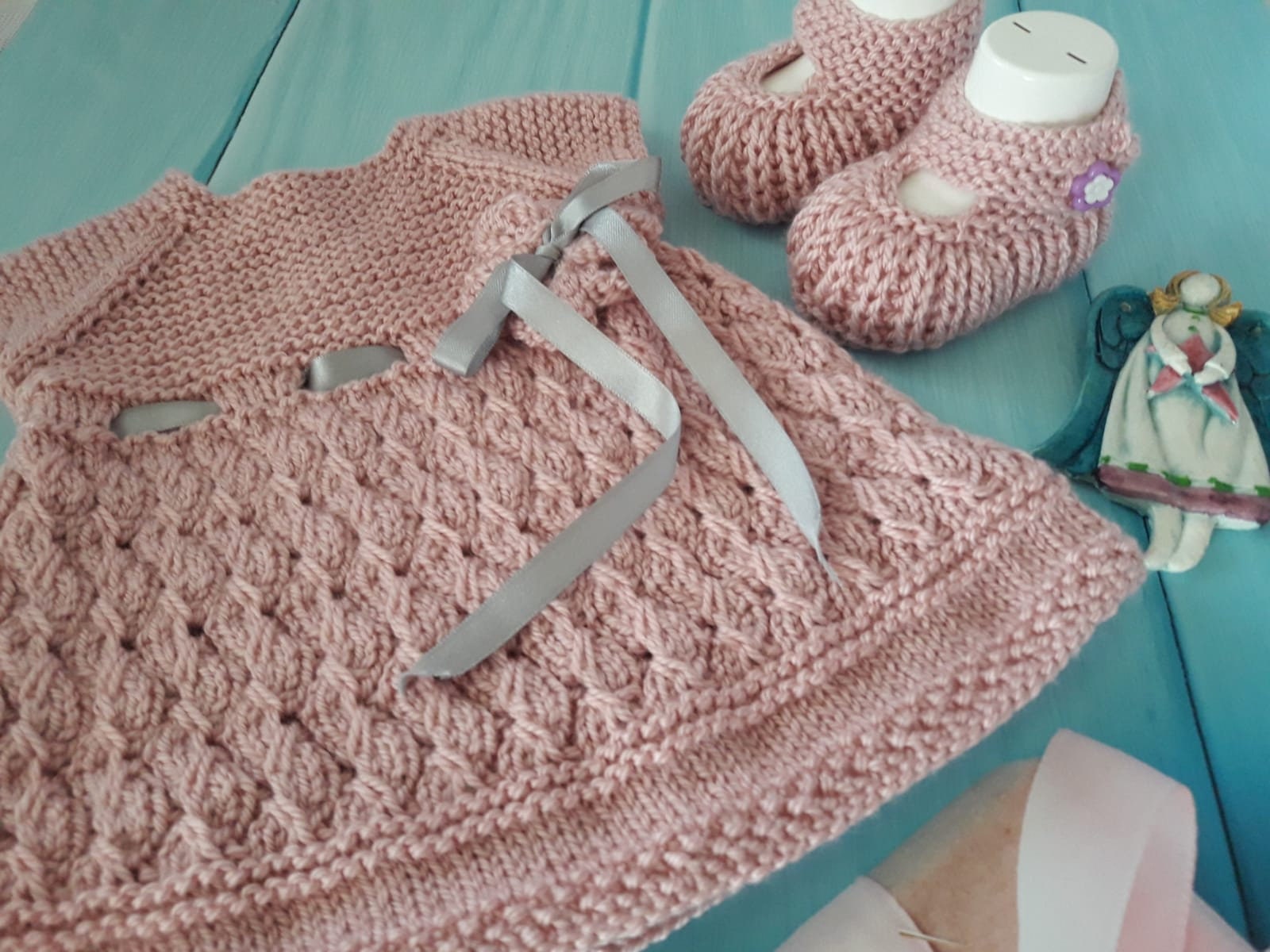 Baby Dress, Hand Knit Baby Dress, Baby Gift, Knit for Newborn