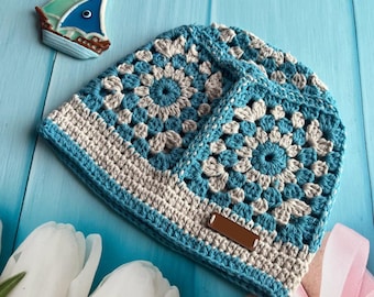 Cappello a secchiello quadrato all'uncinetto stile nonna, cappello boho colorato lavorato a maglia per festival