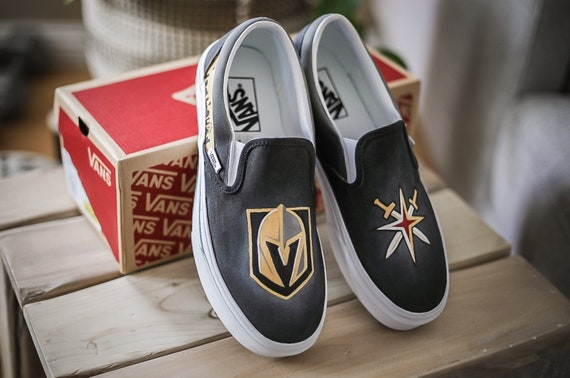 Black vans vegas 2025