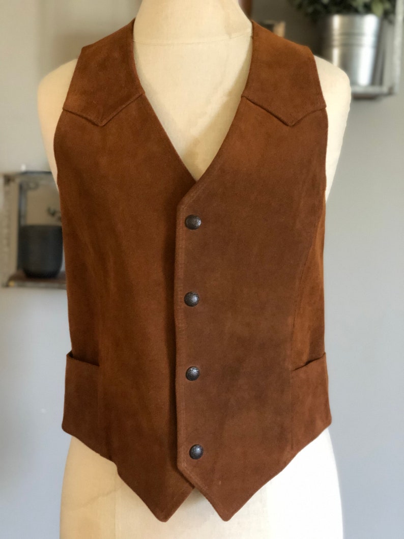 pioneer wear leather vest