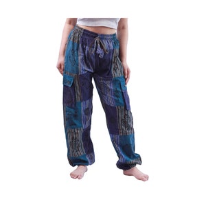 Handmade in Nepal Boho Hippie Patchwork Hose Geschlossenes Bein Bequeme, handgefertigte Hippie Hose für Frauen Einzigartiger Boho Stil