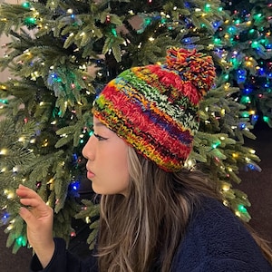 Handgemachte Beanie Mütze | 100% Wolle - Einheitsgröße | Multicolor bunt gehäkelt stricken | Gestreifte und Regenbogen Designs