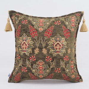 Fabric Pillow 18x18, Fabric Pillow, Moss Green Tulip Pattern, Turkish Pillow,Velvet Pillow,Turkish Pillow, Ottoman Pillow, Decorative pillow