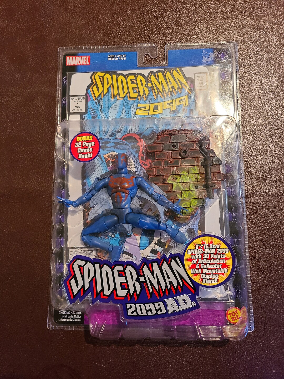 トイビズ スパイダーマン 不相応 2099 フィギュア