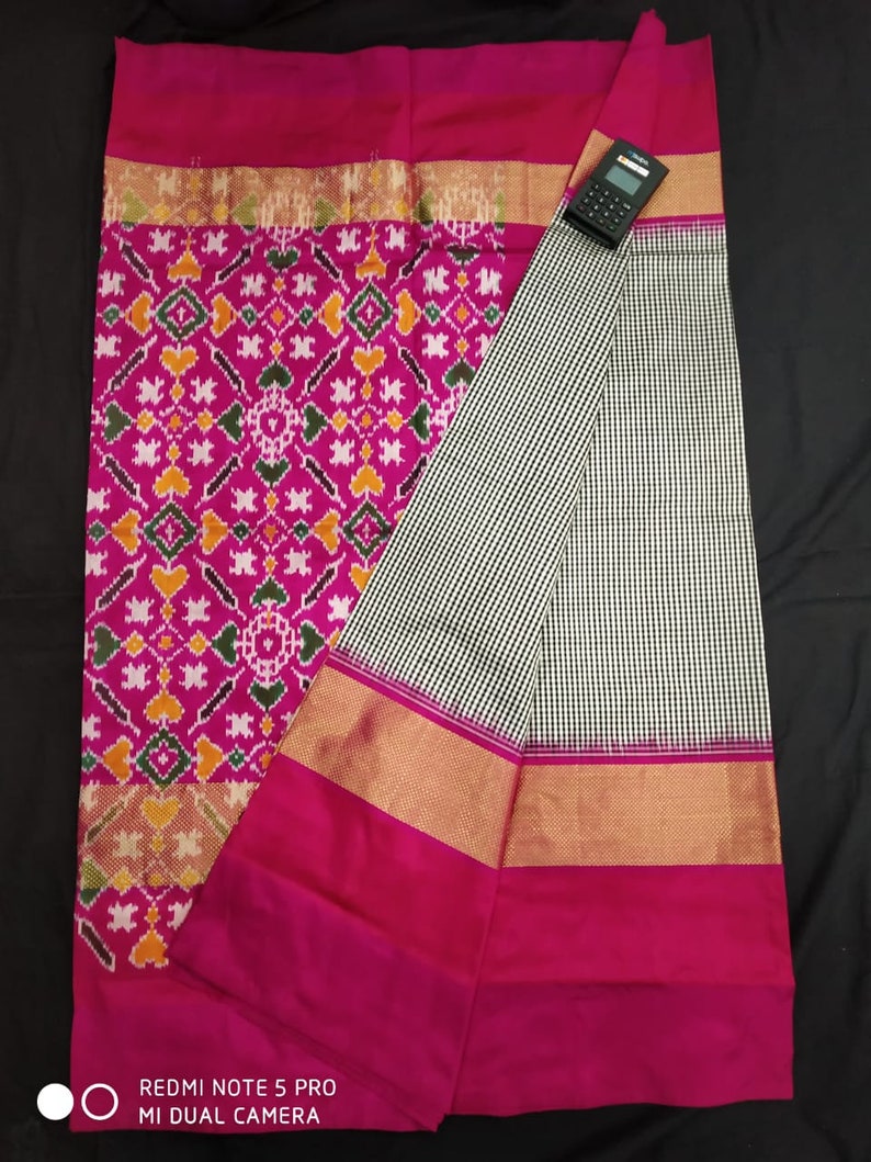 pochampalli ikat saree with specially designed beautiful pallu