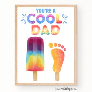 Impression artistique de l'empreinte de la main de papa, cadeau d'un bébé, artisanat d'empreinte de pas de popsicle, artisanat d'été de papa cool pour les enfants, carte d'anniversaire pour papa papa