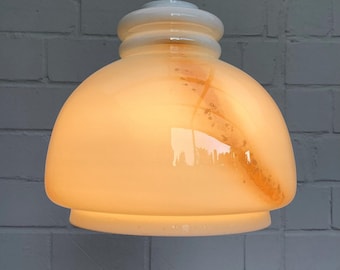 Witte, ondoorzichtige vintage hanglamp uit de jaren 70/80, maanlamp van glas.