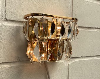 Small gold-plated PALWA 60s 70s crystal glass wall lamp wall light Hollywood Regency light