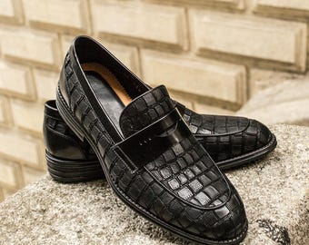 Mocasines Cradle de piel de becerro negra con estampado para hombre, zapatos de vestir con costura Blake