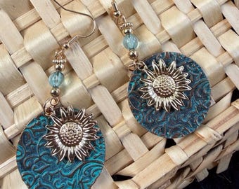 Pendientes colgantes de girasol color turquesa, estilo bohemio, boutique, pendientes rústicos, pendientes colgantes, joyería vaquera